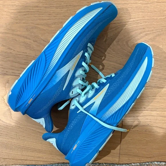 Brooks Blue Athletic Shoes - Picture 4 of 7